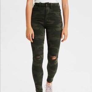 american eagle camo curvy high waisted jegging